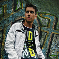 dario synth photo
